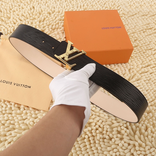 激安ルイヴィトンベルト正面デザイン